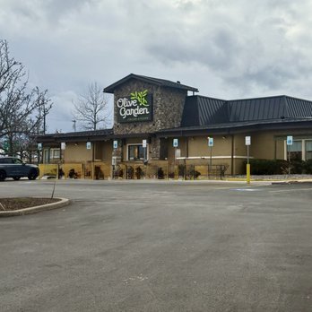 Olive Garden Italian Restaurant - Italian Near Me - Clay, New York Olive Garden Italian Restaurant - Italian Near Me - Clay, New York