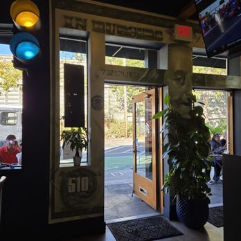 Johnny Boi - Burgers Near Me - Richmond, California Johnny Boi - Burgers Near Me - Richmond, California