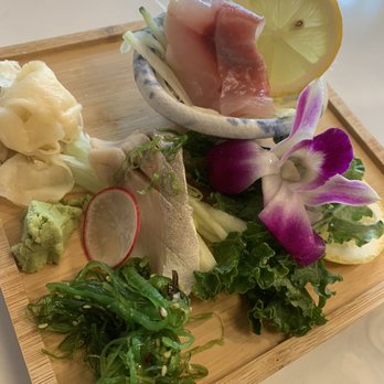 Hooked - Presentation of shaishimi white tuna sushi - Seafood Near Me - Ocean City, Maryland Hooked - Presentation of shaishimi white tuna sushi - Seafood Near Me - Ocean City, Maryland
