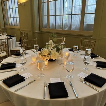 Biltmore Ballrooms - Table is set - Venues & Event Spaces Near Me - Atlanta, Georgia