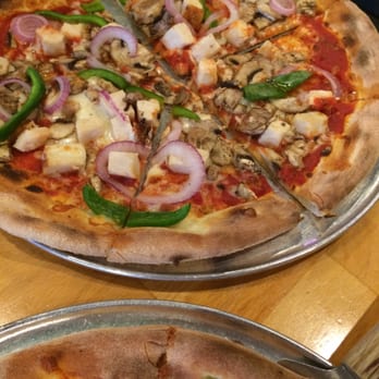 Billy Bricks - Lombard Downtown - Chicken, green peppers, onions & mushroom - Pizza Near Me - Lombard, Illinois Billy Bricks - Lombard Downtown - Chicken, green peppers, onions & mushroom - Pizza Near Me - Lombard, Illinois