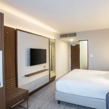Courtyard by Marriott Luton Airport - Hotels Near Me - Luton, LUT Courtyard by Marriott Luton Airport - Hotels Near Me - Luton, LUT
