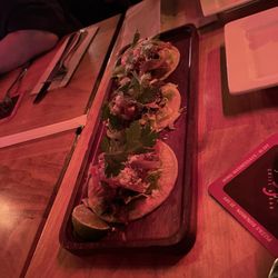 Sammy J's Grill & Bar - Carne tacos