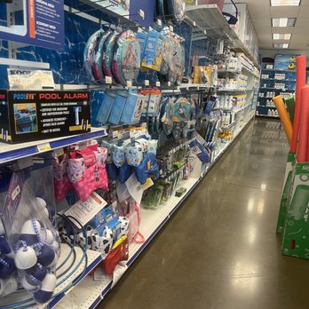 Leslie's Pool Supplies - Hot Tub & Pool Near Me - Mount Juliet, Tennessee