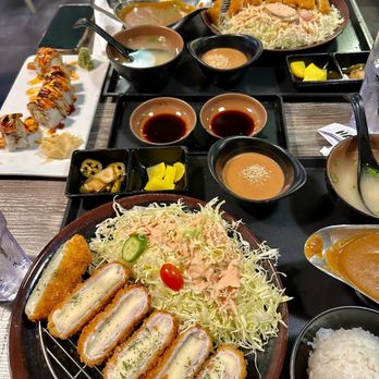 Hako - Cheese Tonkatsu + ($3) Spicy Curry, Spicy Curry Tonkatsu, Love Dragon Roll - Sushi Bars Near Me - Irvine, California Hako - Cheese Tonkatsu + ($3) Spicy Curry, Spicy Curry Tonkatsu, Love Dragon Roll - Sushi Bars Near Me - Irvine, California
