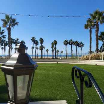 Huntington State Beach - palm trees - Beaches Near Me - Huntington Beach, California Huntington State Beach - palm trees - Beaches Near Me - Huntington Beach, California