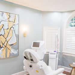 Eastern Shore Cosmetic Surgery - Eastern Shore Cosmetic Surgery Laser Room