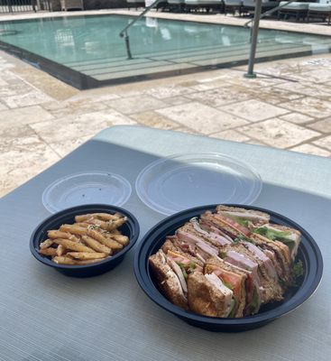 Links, an American Grill by null