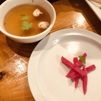 Momo Hut & Gardens - Himalayan/Nepalese Near Me - Toronto, Ontario