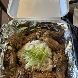 Bowls And Cheers - Chicken adobo takeout