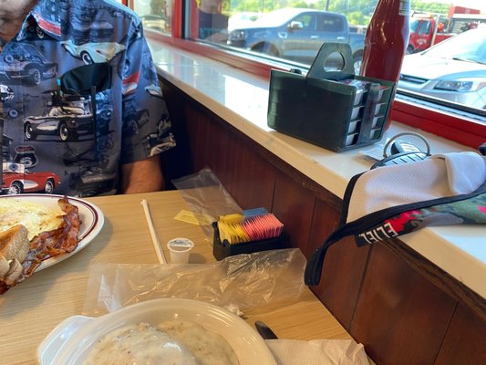 HUDDLE HOUSE - Updated January 2025 - 17 Reviews - 107 Jackson Rd SW