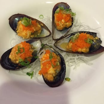 Akebono - Baked mussels ... Warning they're small - Japanese Near Me - Sacramento, California Akebono - Baked mussels ... Warning they're small - Japanese Near Me - Sacramento, California