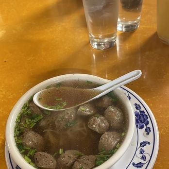 Minh Hai Restaurant - Vietnamese Near Me - Cranston, Rhode Island