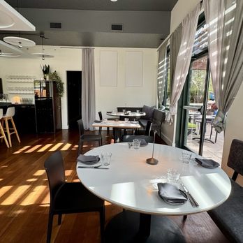 Point Easy - Indoor seating - New American Near Me - Denver, Colorado