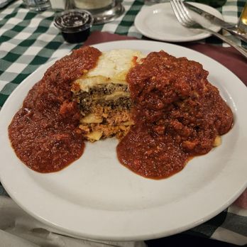 Ann & Tony's Restaurant - Lasagna - Italian Near Me - West Jefferson, Ohio Ann & Tony's Restaurant - Lasagna - Italian Near Me - West Jefferson, Ohio
