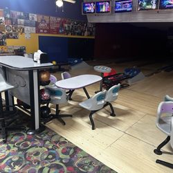 Uncle Bob's Bowling Center - Bowling Alley seating