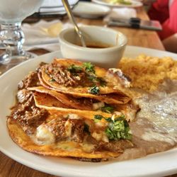 Jacalito - Birria tacos