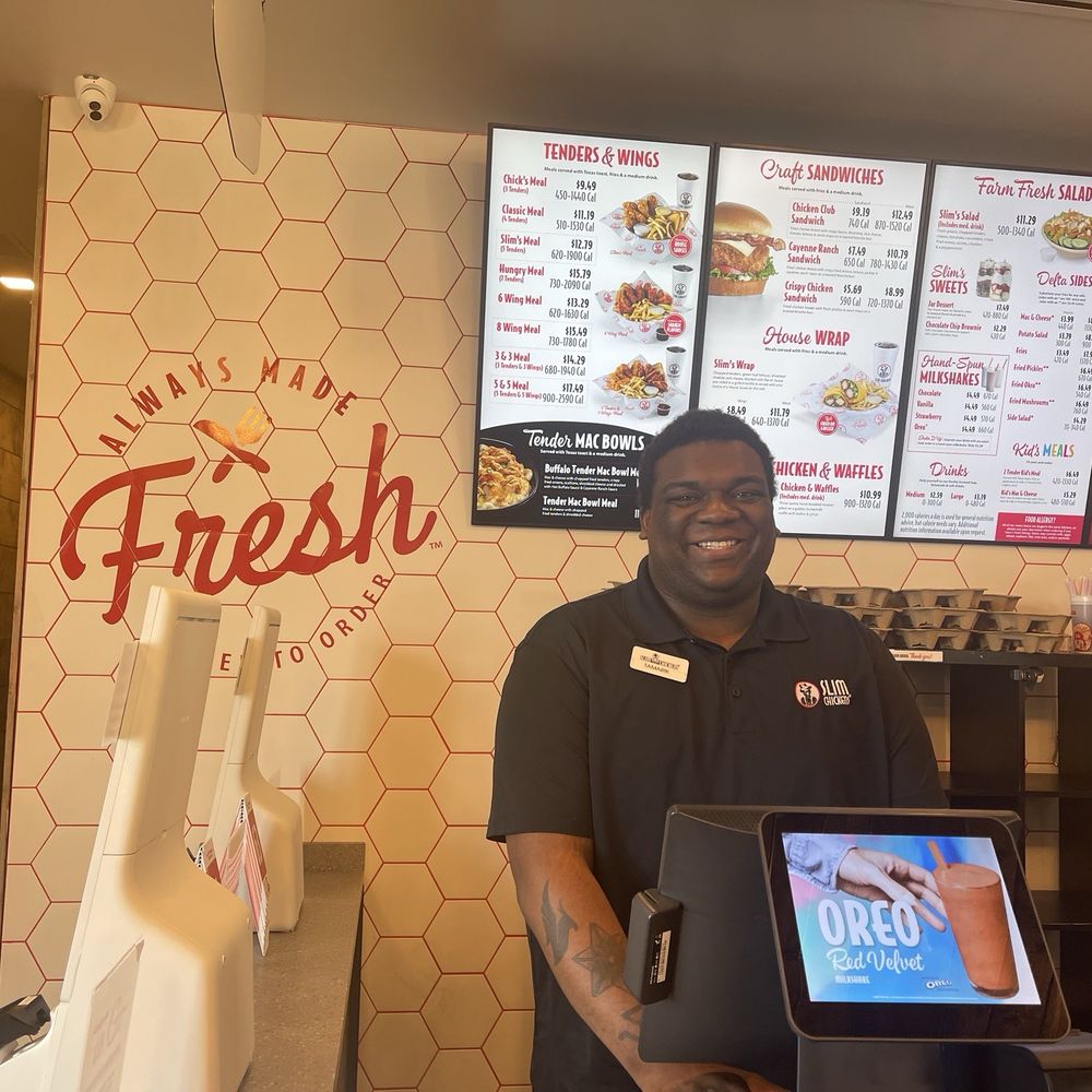 Slim Chickens - Customer Friendly Manager - Chicken Shop Near Me - Waukee, Iowa