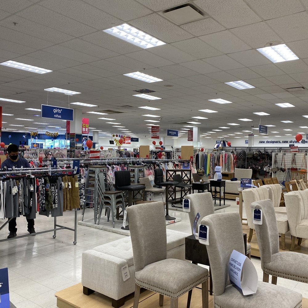 Marshalls - Clean & well stocked post Covid - Department Stores Near Me - Chicago, Illinois Marshalls - Clean & well stocked post Covid - Department Stores Near Me - Chicago, Illinois