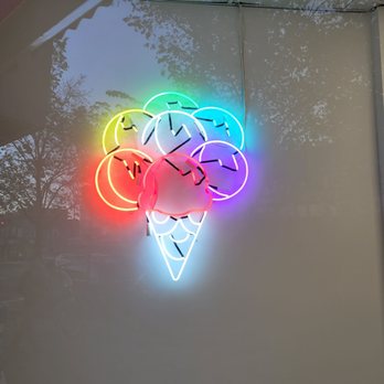 Stuffed Ice Cream - Ice Cream & Frozen Yogurt Near Me - Brooklyn, New York