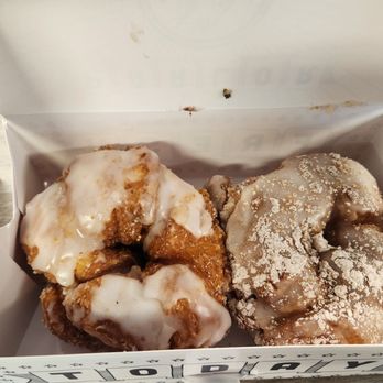 Parlor Doughnuts - Honey glazed, and cinnamon. - Donuts Near Me - Orlando, Florida Parlor Doughnuts - Honey glazed, and cinnamon. - Donuts Near Me - Orlando, Florida