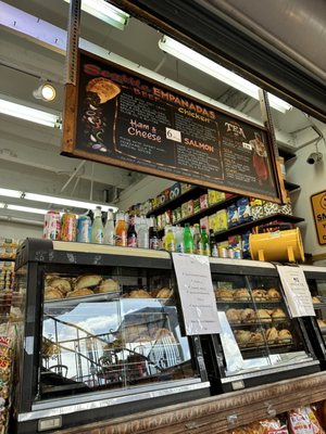 El Mercado Latino by null