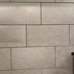 Sir Grout Tucson - Before: you can really see the uneven coloring in our unsealed grout