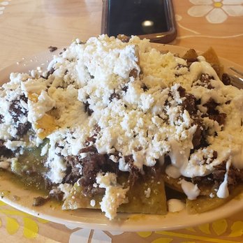 La Taquiza - Chilaquiles with steak - Mexican Near Me - Winnetka, Illinois La Taquiza - Chilaquiles with steak - Mexican Near Me - Winnetka, Illinois