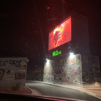 Snappy's - When you first drive in - Burgers Near Me - Las Vegas, Nevada