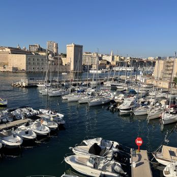 Restaurant Rowing Club - Wine Bars Near Me - Marseille, 13 Restaurant Rowing Club - Wine Bars Near Me - Marseille, 13