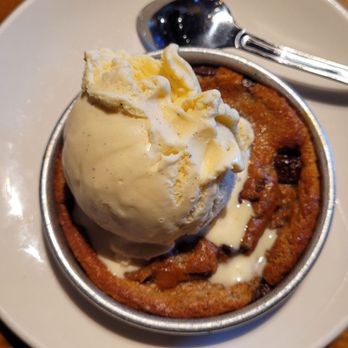 BJ's Restaurant & Brewhouse - Mini Pizookie chocolate chip with vanilla icecream.. - Breweries Near Me - Huntington Beach, California