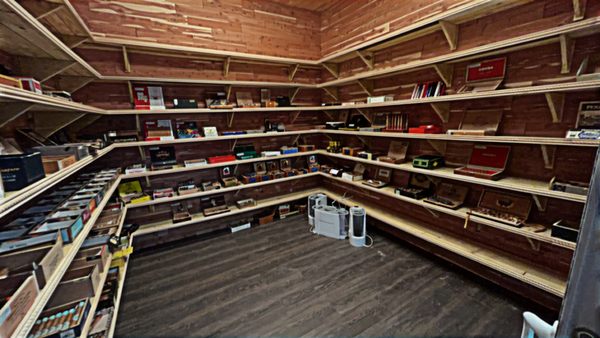 tobacco charleston sc CHARLESTOWNE AND WINE, - Cannonborough - Elliottborough - Restaurant Reviews, Photos & Phone Number West Ash Cigars - Charleston,