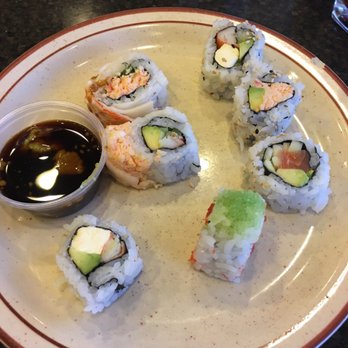 Super Moon Buffet - Sushi was ok. they don't have small bowls for the soy sauce only plastic cups. - Buffets Near Me - Saint Louis Park, Minnesota Super Moon Buffet - Sushi was ok. they don't have small bowls for the soy sauce only plastic cups. - Buffets Near Me - Saint Louis Park, Minnesota