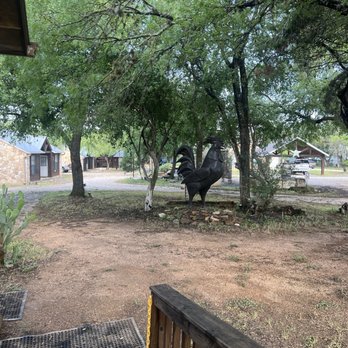 The Roost - The grounds - Vacation Rentals Near Me - Lakehills, Texas The Roost - The grounds - Vacation Rentals Near Me - Lakehills, Texas