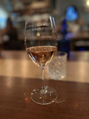 Wine & Company by null