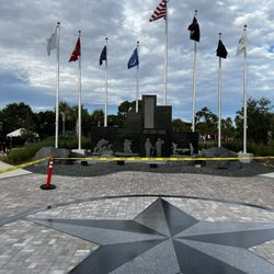 Veterans Park - Monument