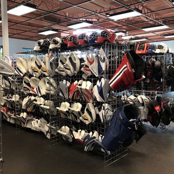 Centre Ice Hockey - Gloves to match you say? Yes! - Hockey Equipment Near Me - Centennial, Colorado