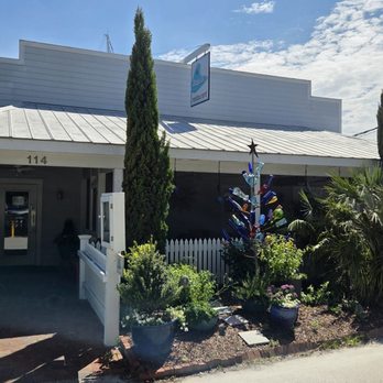 Aqua Restaurant - Streetview - Seafood Near Me - Beaufort, North Carolina Aqua Restaurant - Streetview - Seafood Near Me - Beaufort, North Carolina