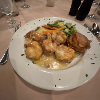 La Strada of Merrick - Shrimp francese - Italian Near Me - Merrick, New York La Strada of Merrick - Shrimp francese - Italian Near Me - Merrick, New York
