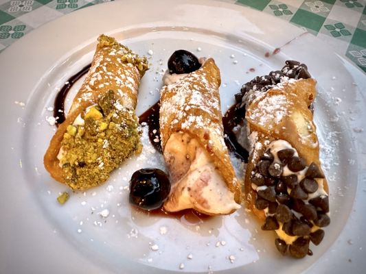 Tony & Elaine's by null