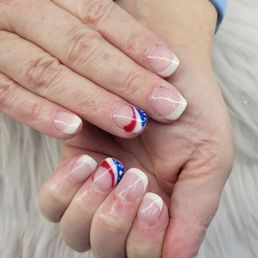 Memorial day nail design.