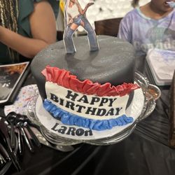 WOW Cakes