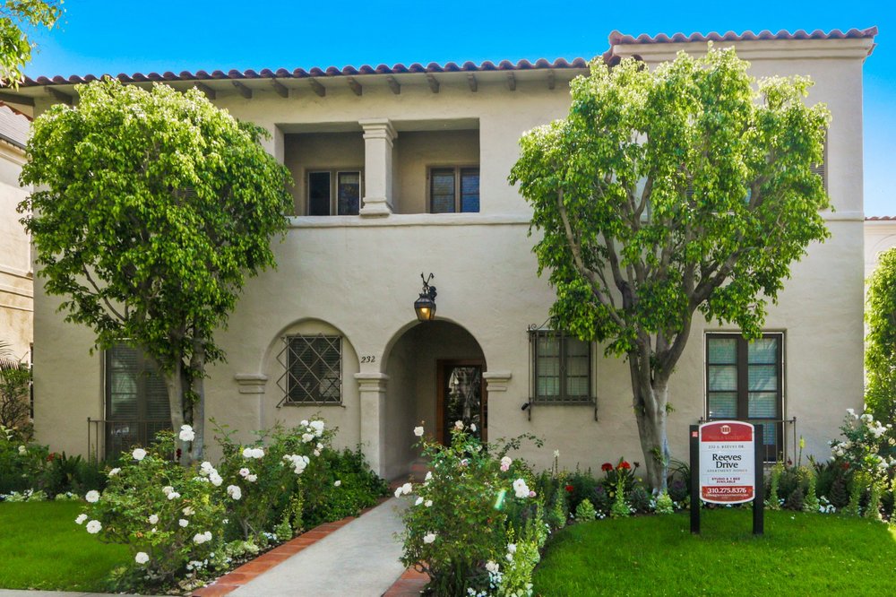 232 REEVES Updated September 2024 37 Photos 232 S Reeves Dr