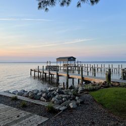 Bayfront Lodge and Cabin