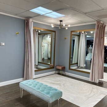 Bridal Rack - Bridal Near Me - Williston Park, New York