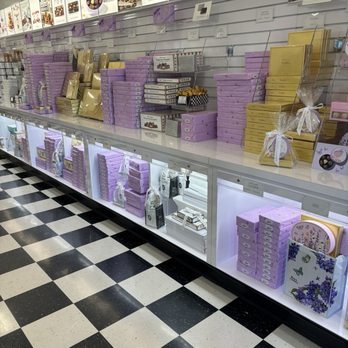 See's Candies - Candy Stores Near Me - Castro Valley, California See's Candies - Candy Stores Near Me - Castro Valley, California