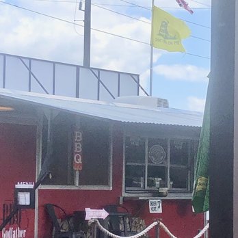 Deacon Baldy's - I like the flags - Food Trucks Near Me - Magnolia, Texas