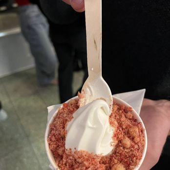 Big Softie - Ice cream with strawberry shortcake crumble - Ice Cream & Frozen Yogurt Near Me - Atlanta, Georgia Big Softie - Ice cream with strawberry shortcake crumble - Ice Cream & Frozen Yogurt Near Me - Atlanta, Georgia