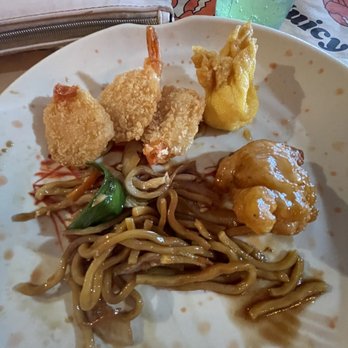 Juicy buffet - Some food - Seafood Near Me - South Bend, Indiana