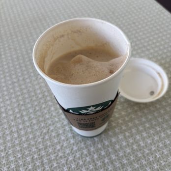 Starbucks - Underfilled Latte - Coffee & Tea Near Me - Honolulu, Hawaii Starbucks - Underfilled Latte - Coffee & Tea Near Me - Honolulu, Hawaii